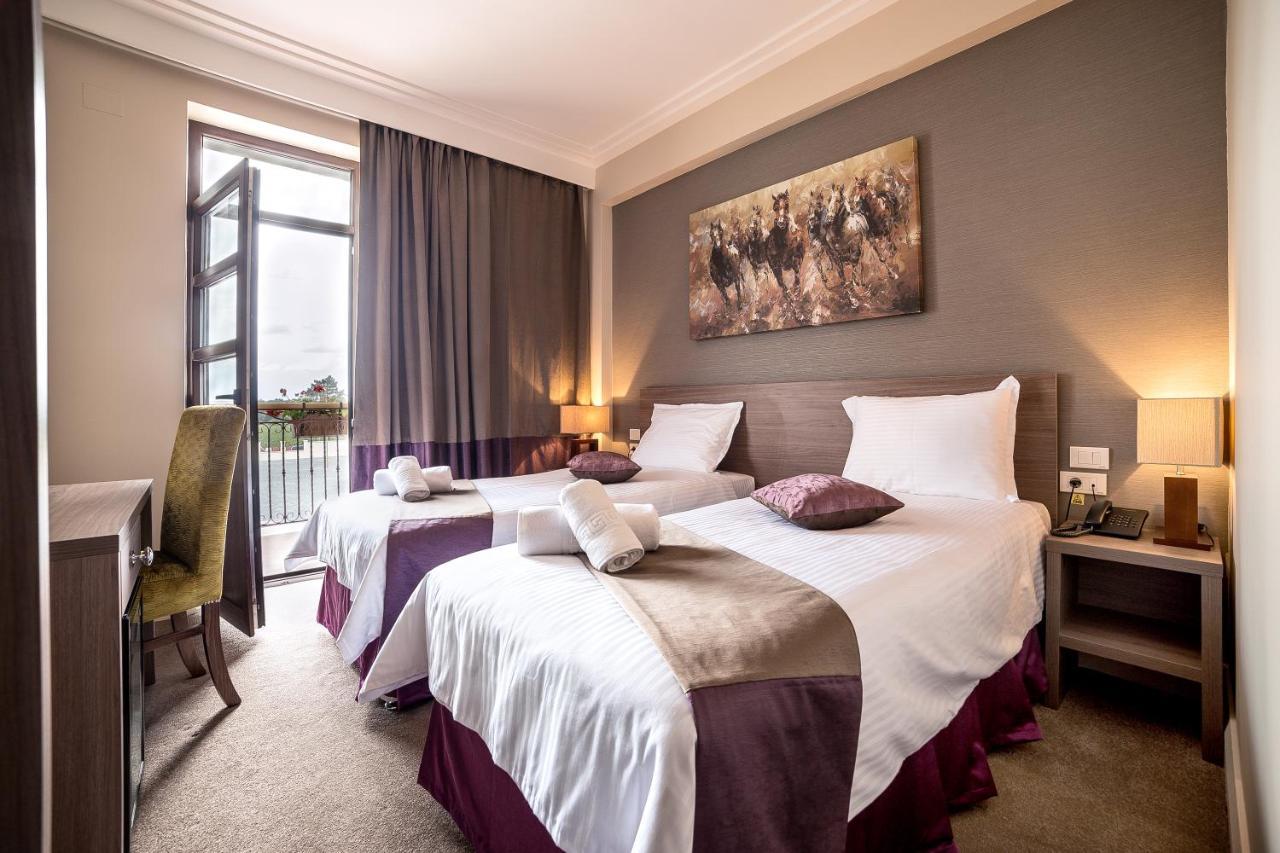 The Frontier Hotel Siret Eksteriør bilde